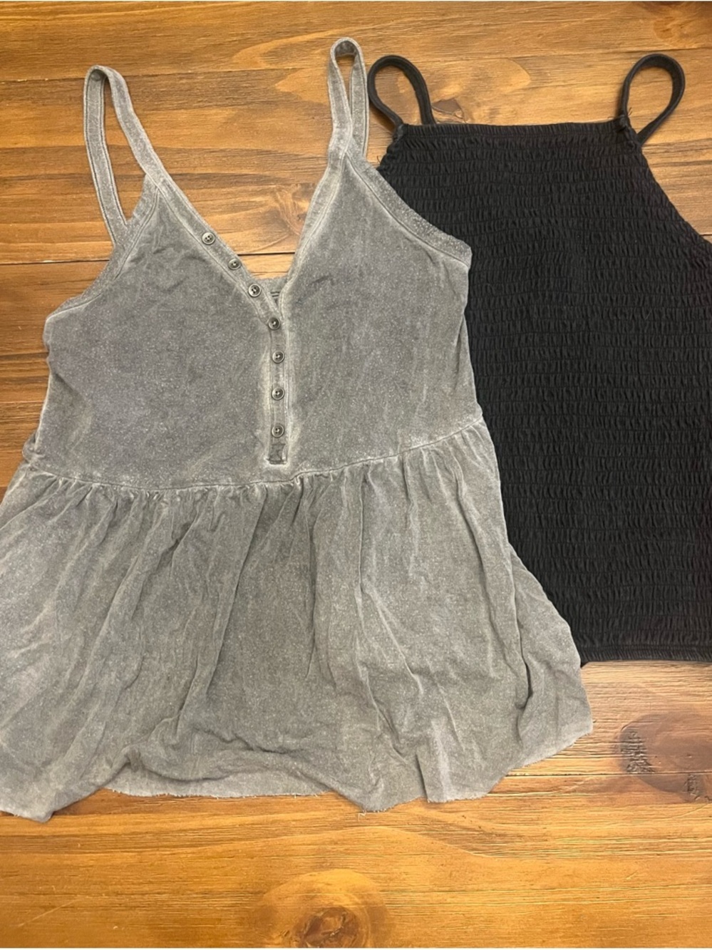 S tank top bundle